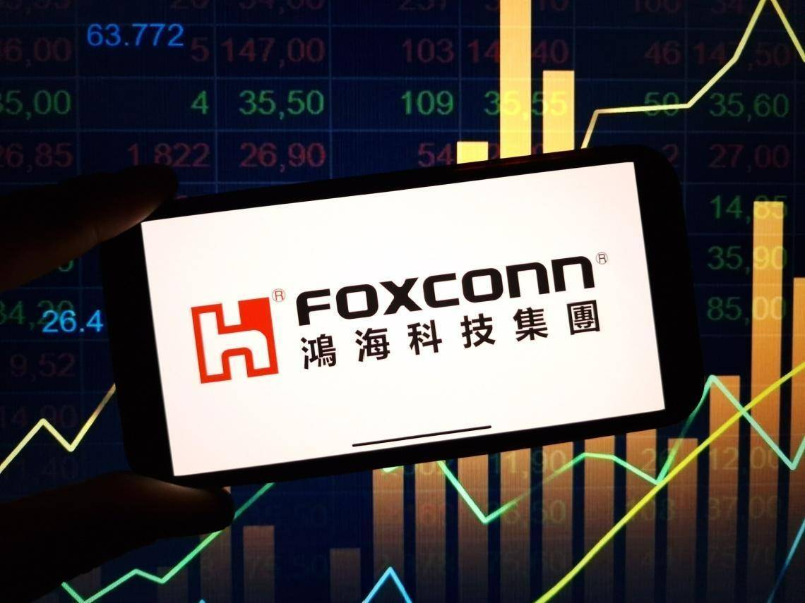 鴻海1根漲停「14.3萬張掛買」，他哀傷帳上仍虧100多萬…這位大哥大不等了：賣光各家股票撈5億| 今周刊| LINE TODAY