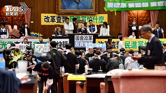 立法院日前審查國會職權法案，朝野再爆出衝突。（圖／胡瑞麒攝）