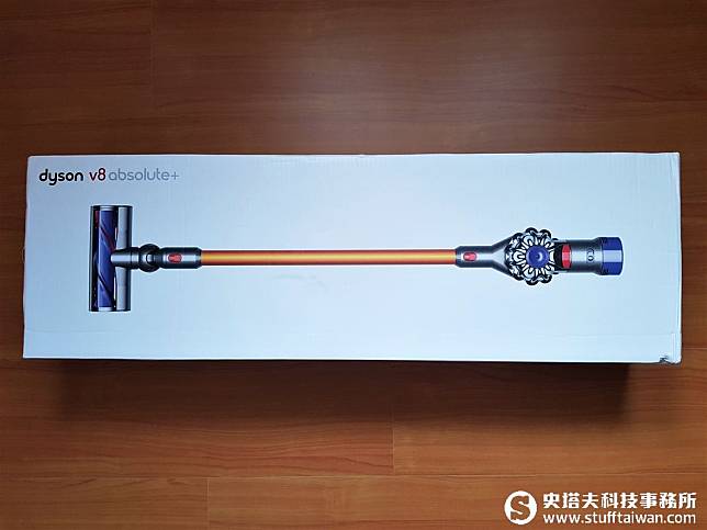 ▲Dyson V8 Absolute+盒裝。