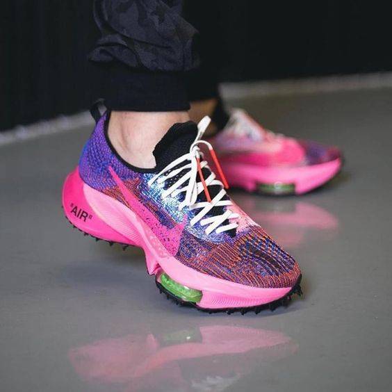 Off-White x Nike Air Zoom Tempo NEXT% 圖片來源：<a href=