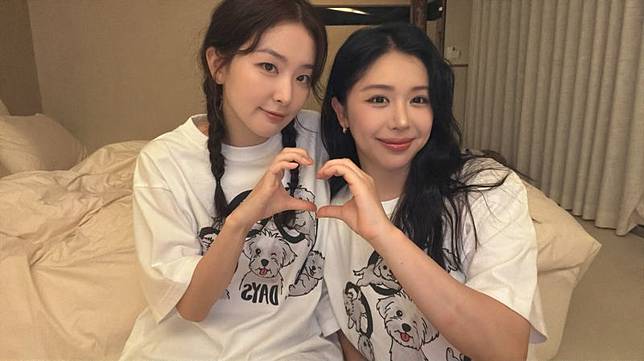 瑟琪（左）與表妹sukyzin情同姊妹。翻攝IG@sukyzin