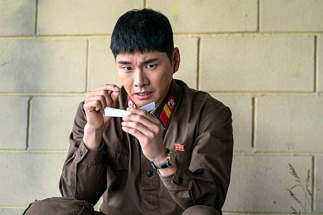 《樂透大作戰》李伊庚靠想像力詮釋北韓軍人。（采昌國際多媒體提供）