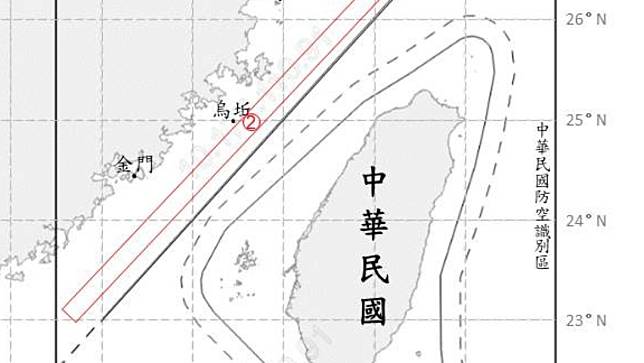 國防部2024.12.17公布中共解放軍在台海周邊海空域動態，從12.16上午6時起至12.17上午6時止，偵獲共機10架次（其中逾越台灣海峽中線進入北部、中部及西南空域4架次）及共艦7艘，持續在臺海周邊活動。國防部