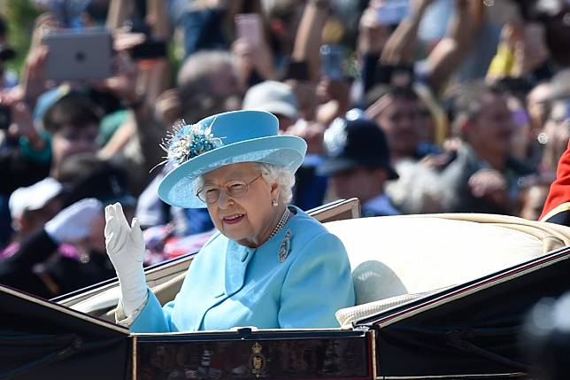 Queen Elizabeth’s dining habits may not be as exotic as you think. Photo: PA/DPA