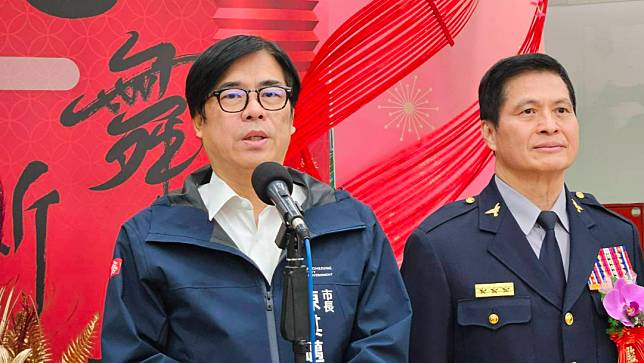 高雄市長陳其邁今出席高市警察局卸、新任分局長聯合交接典禮前受訪。施書瑜攝