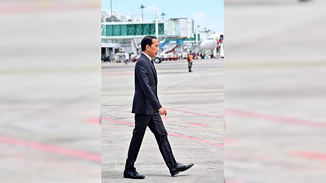 印尼總統佐科威(Joko Widodo)20日啟程前往南非，也是他首次訪問非洲。(翻攝自佐科威推特)