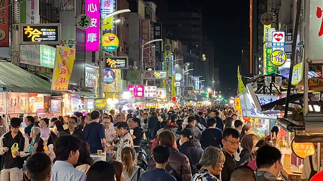 ▲高雄越夜越精彩，吃喝玩樂一次滿足。（圖片來源／高雄市政府經濟發展局）