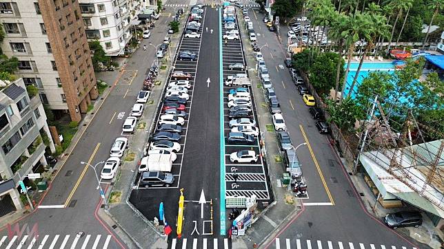 舒適、便利、好停車　中市28座停車場華麗變身城市新地標