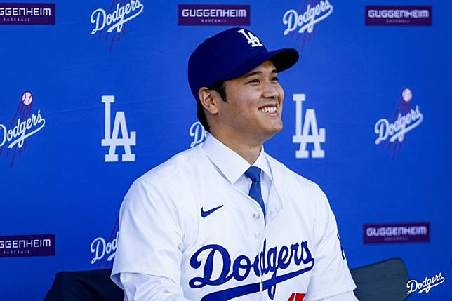 大谷翔平獲頒漢克阿倫獎（Hank Aaron Award）成為首位獲獎的亞洲選手。（翻攝自@Dodgers X）