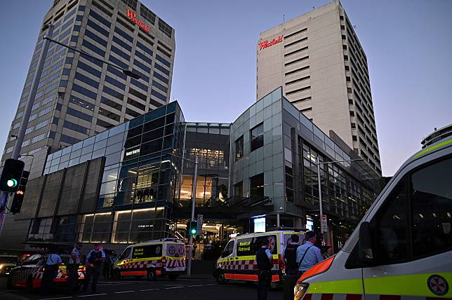 澳洲雪梨一間大型商場13日發生持刀傷人事件，造成至少4人死亡。（AP）