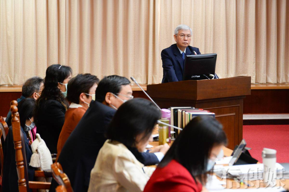 IMF指台灣美元曝險全球居冠楊金龍反駁僅20倍「很easy」 曝金價飆漲「不是央行買的」 | 信傳媒| LINE TODAY