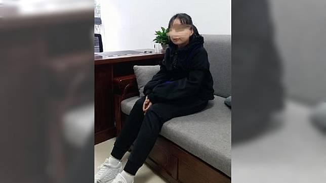 14歲少女因為寒假作業沒寫完被父母責罵，她竟獨自搭高鐵從山西到重慶。(圖／翻攝自陸網)