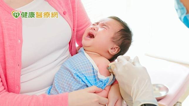 學齡前幼童是流感、新冠等呼吸道傳染病重症高危險群，應及早接種疫苗獲得保護力。