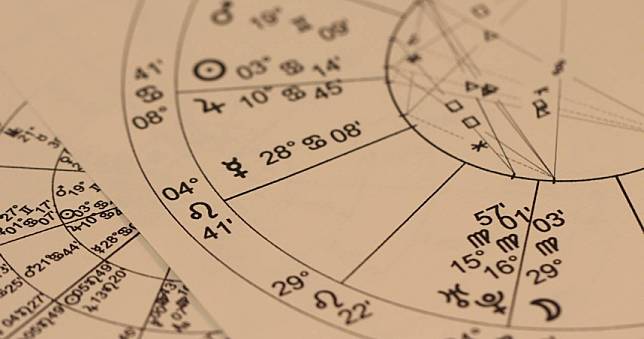 紫微斗數天姚星來了！　「4生肖」農曆10月愛情、事業兩得意