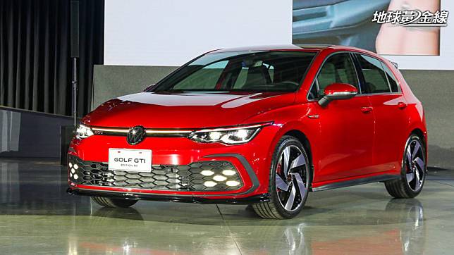 The Golf GTI Edition 50經典紀念款開價145.8萬元。(攝影/ 陳奕宏)