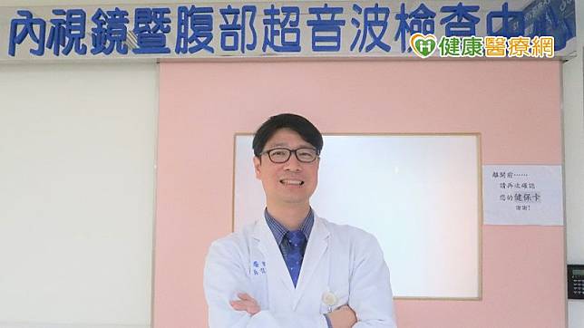 吳佳憲醫師說明，膽管是相當棘手的位置，相較其他器官腫瘤以球狀的生長方式，部分膽管癌以趨近平鋪方式生長，導致不易發現。
