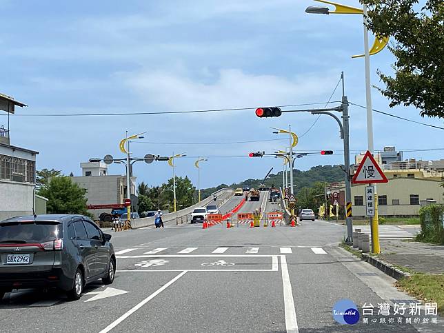 花蓮十六股大道跨鐵路橋封閉部分道路　請鄉親改道通行