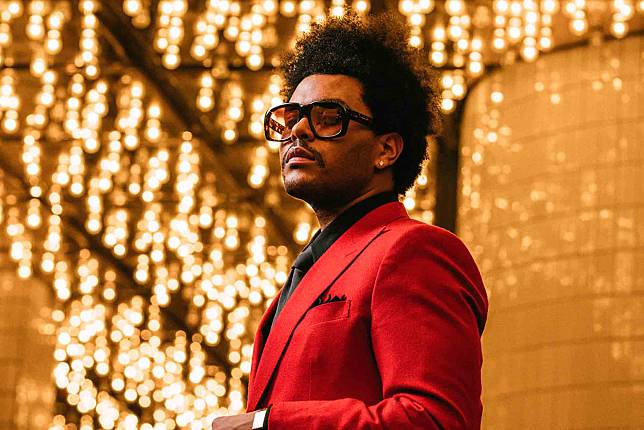 The Weeknd เรียกร้องให้ค่ายเพลงชั้นนำร่วมกันบริจาคเงินช่วยเหลือองค์กรด้านความเสมอภาคทางเชื้อชาติ