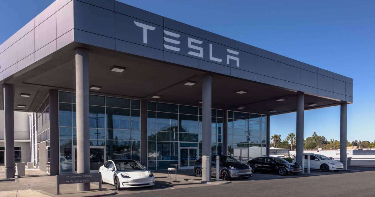 Tesla to Unveil Affordable EV and Test Autonomous Vehicles in June | BT Beartai