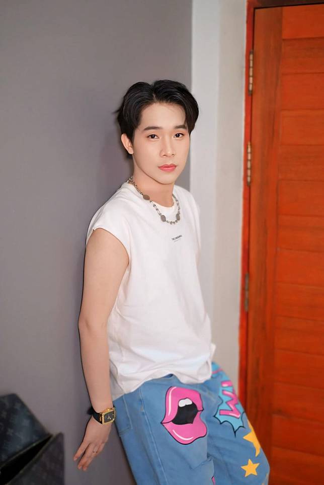 หนุ่มดัง