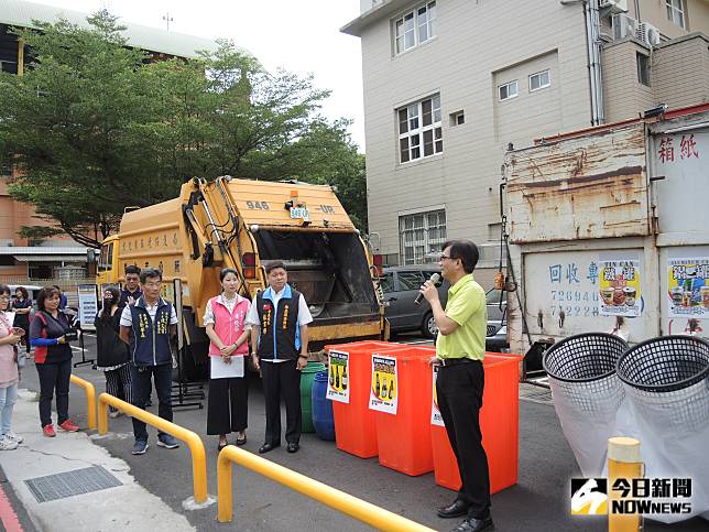 夜間定點定時收運垃圾