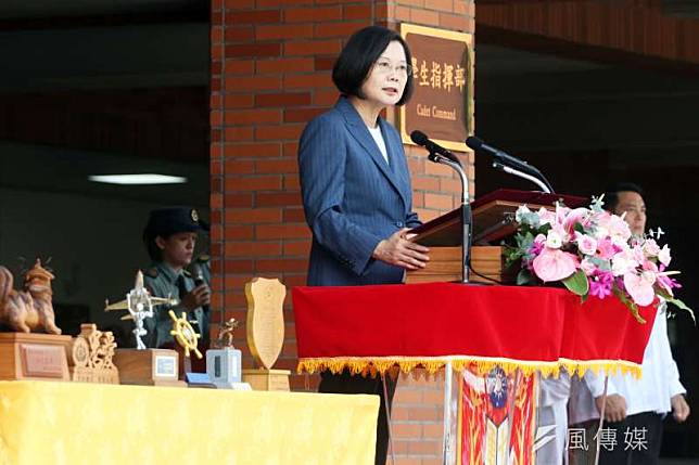 「國軍三軍士官新生開學『榮耀傳承日』典禮」6日上午登場，總統蔡英文親臨主持，並在會中致詞宣示士官制度改革。（蘇仲泓攝）