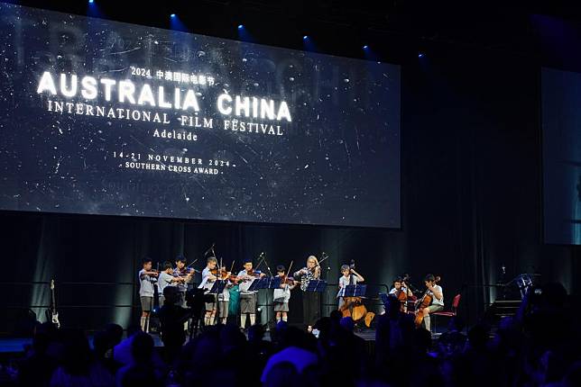 Australian students perform at the closing ceremony of the Australia China International Film Festival in Adelaide, Australia, on Nov. 21, 2024. (Photo by Xie Sida/Xinhua)