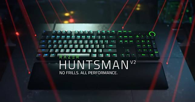 Razer推Huntsman V2系列鍵盤，導入2代光軸、提供8K Hz輪詢率與全PBT鍵帽