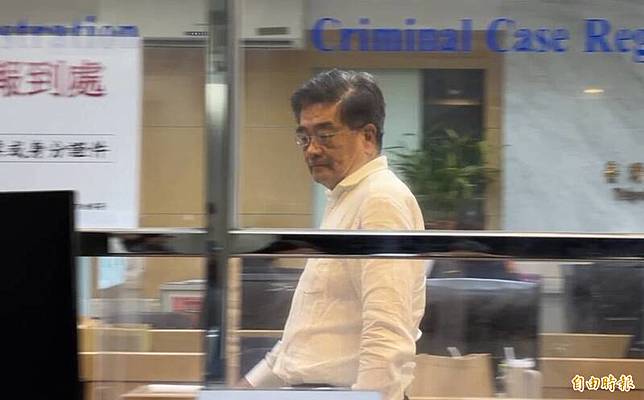 長榮海運董事戴錦銓300萬元交保，限制住居、出境、出海。(記者劉詠韻攝)