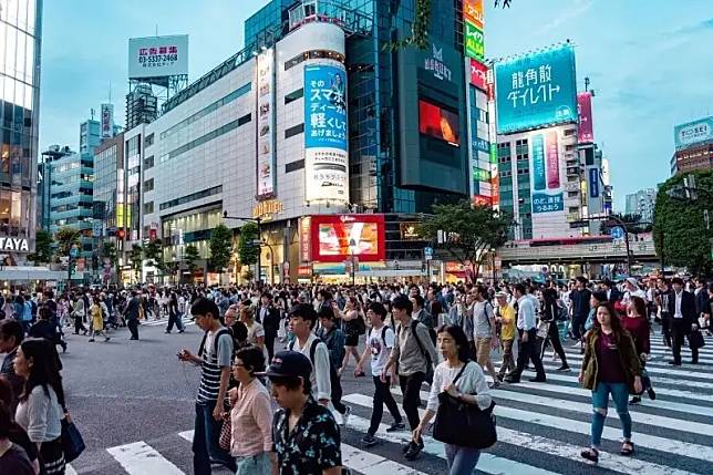 近日就有一名家長透露，小孩就讀的幼稚園即將舉行畢業旅行，其中可以選擇出國去日本東京、大阪7日遊，讓他相當猶豫是否該答應。（示意圖／取自Pixabay）