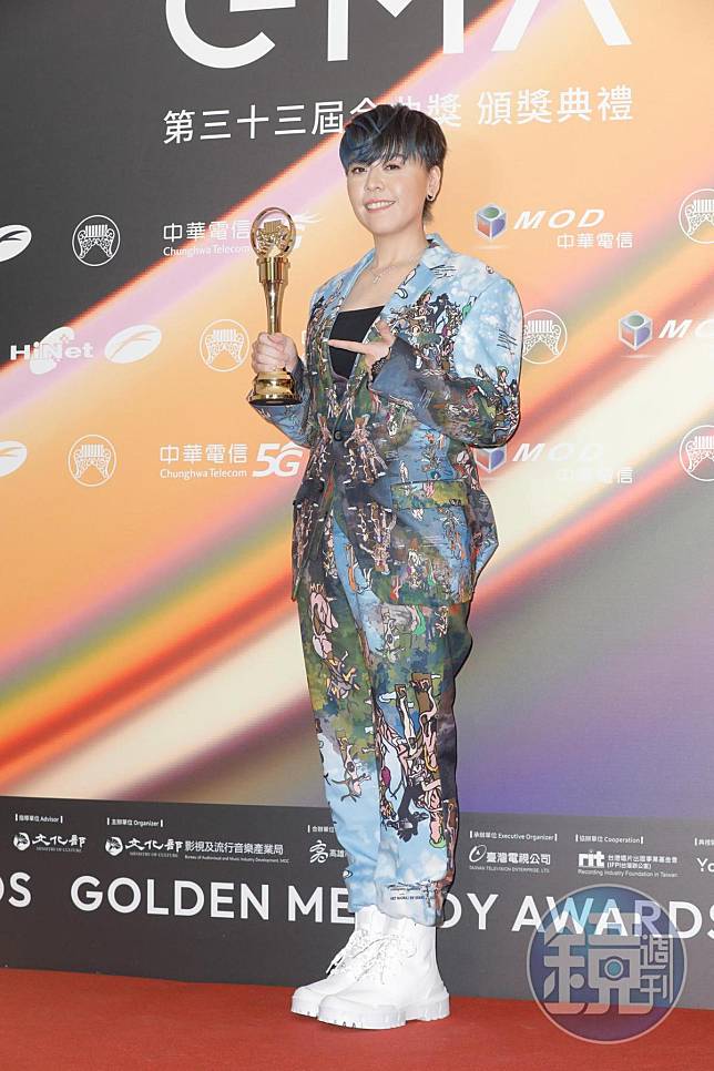 身兼工程師的江惠儀成功奪下金曲33的最佳台語女歌手獎。