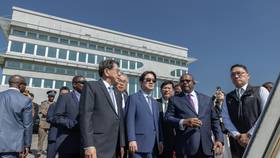 總統賴清德聽取「戰略儲油槽」及「台灣產業創新園區」（TIIP）簡報。總統府提供