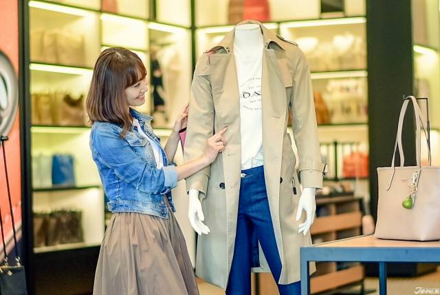 
<p><b>➤ COACH</b></p><p>
區域：TREE MALL TM-08</p><p>
免稅：可</p><p>
<a href=