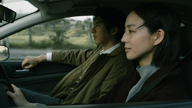 張鈞甯（右）、傅孟柏在《查無此心》中首合作淪苦命夫妻。華映娛樂提供