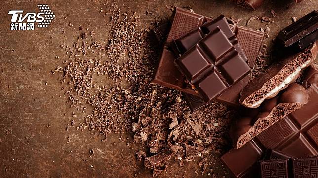 醫師籲低血糖勿攝取巧克力。（示意圖／shutterstock達志影像）