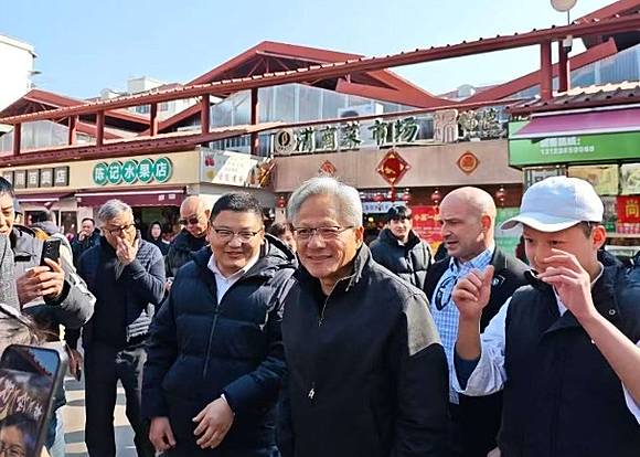 �S�ʄ�����׶ȁ��A�F���Ϻ�ꑼ�����Ј��I����| on.cc �|�W| LINE TODAY