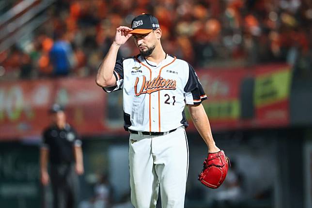 勝騎士包辦勝投、三振雙冠王，還是聯盟本季出名的「兄弟剋星」。（圖：統一獅提供）