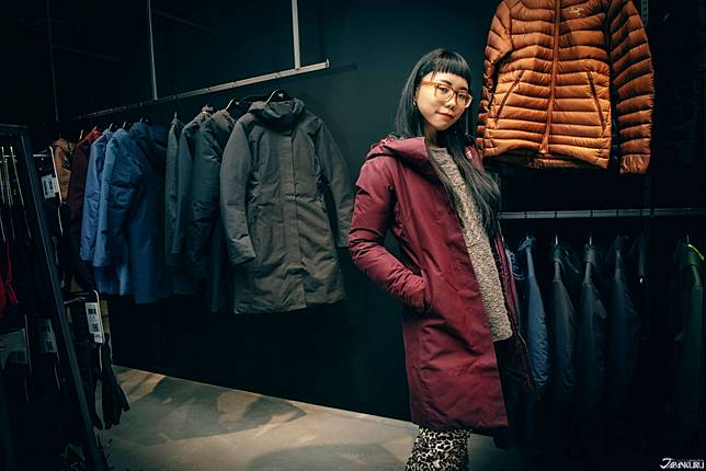 
<p><b>PATERA PARKA WOMEN'S／70,000日圓（未稅）</b></p><p>
</p><p>
以上介紹的Arc'teryx 始祖鳥商品也有女性款喔！長版羽絨衣外套修飾身材又保暖。下次跟朋友一起來逛也不會乾等啦～
</p><p>
</p><p>
<b>Arc'teryx 始祖鳥 名古屋品牌專賣店</b></p><p>
</p><p>
地址：愛知県名古屋市中区栄３丁目２７番22 号kuze BLD</p><p>
營業時間：11:00-20:00</p><p>
<a href=