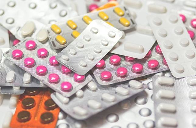 藥物,藥丸,安眠藥,不明藥物。（圖／示意圖／翻攝pixabay）