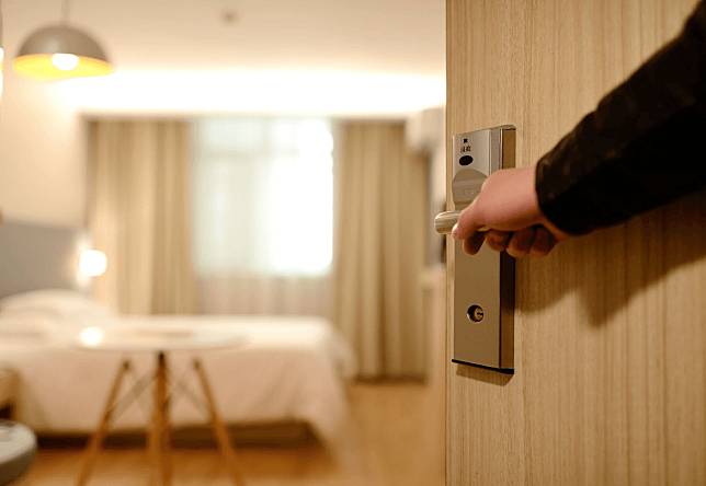一對情侶入住台北某知名飯店，不料清晨6點左右卻遭房務人員擅闖。（示意圖，與本新聞無關，Pexels）