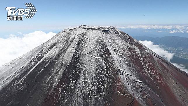 富士山周遭地震頻傳，專家表示恐為富士山爆發前兆（圖／達志影像美聯社）