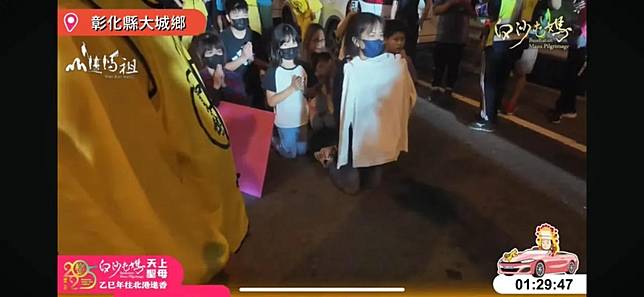去年乾哥哥生命垂危時，李姓女信徒向白沙屯媽祖求援。李女提供