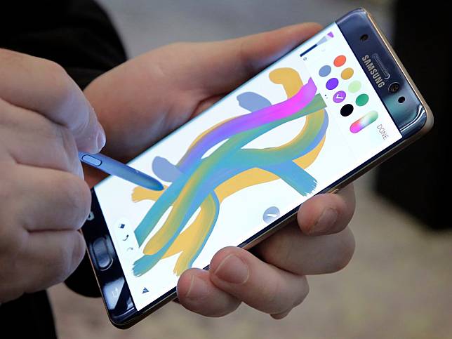 bonus-the-samsung-galaxy-note-7-is-off-the-list-until-it-becomes-safe-again