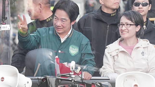 民進黨總統候選人賴清德12日在台北市車隊掃街。陳品佑攝