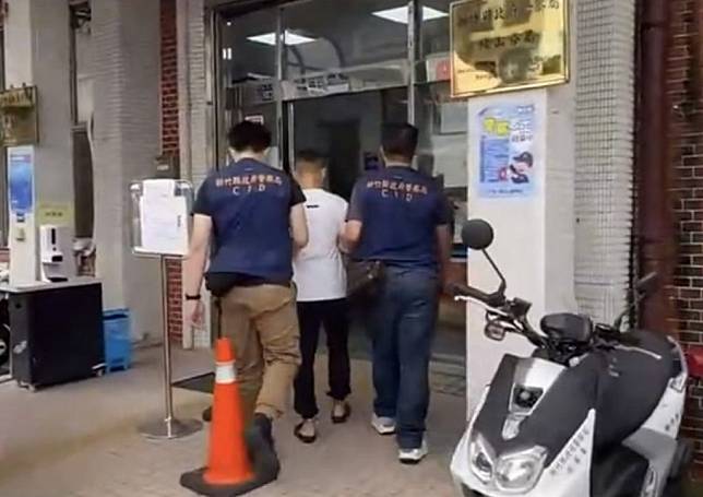 橫山警方偵破桃竹區連續砸破車窗竊賊案。（記者彭新茹翻攝）