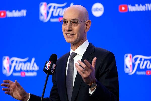 NBA／只剩三分球讓比賽變無聊？主席曝「這1原因」不改距離（圖／美聯社）