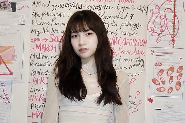 鹿熙YUI推出「(RE)BIRTHDAY 2.0」重生紀念展。水晶銀幕娛樂提供