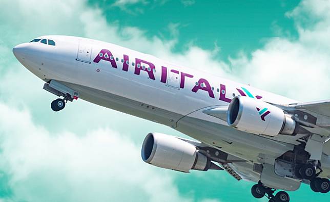 義大利私人航空公司「義大利航空」（Air Italy）週二宣佈，公司將停止運營、進入清算。   圖：翻攝自Air Italy臉書