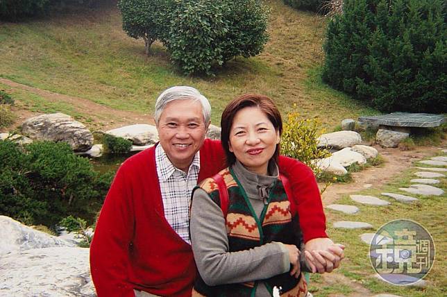 杜漢琛（左）是越南華僑，他曾來台念高中和大學，並結識妻子鄭曼蕙（右）。（杜漢琛提供）