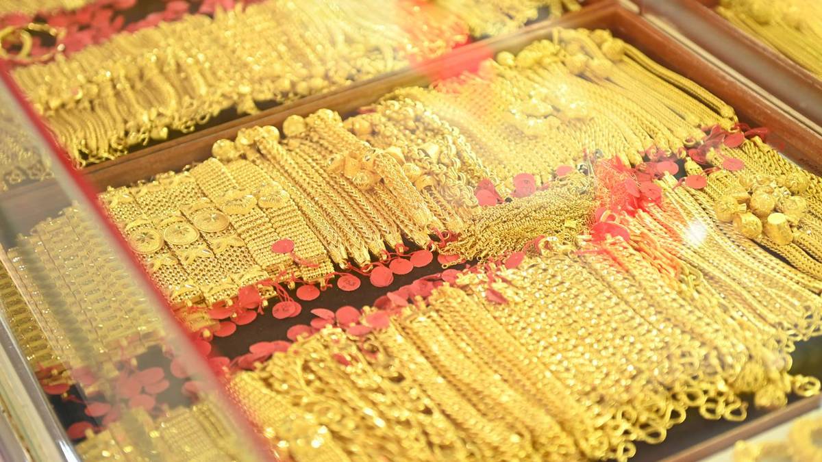 ทองคำในไทยปิดสิ้นวันย่อลง -50 บาท ทองแท่งขาย 63,500 บาท รูปพรรณ 64,300 บาท  | BTimes | LINE TODAY